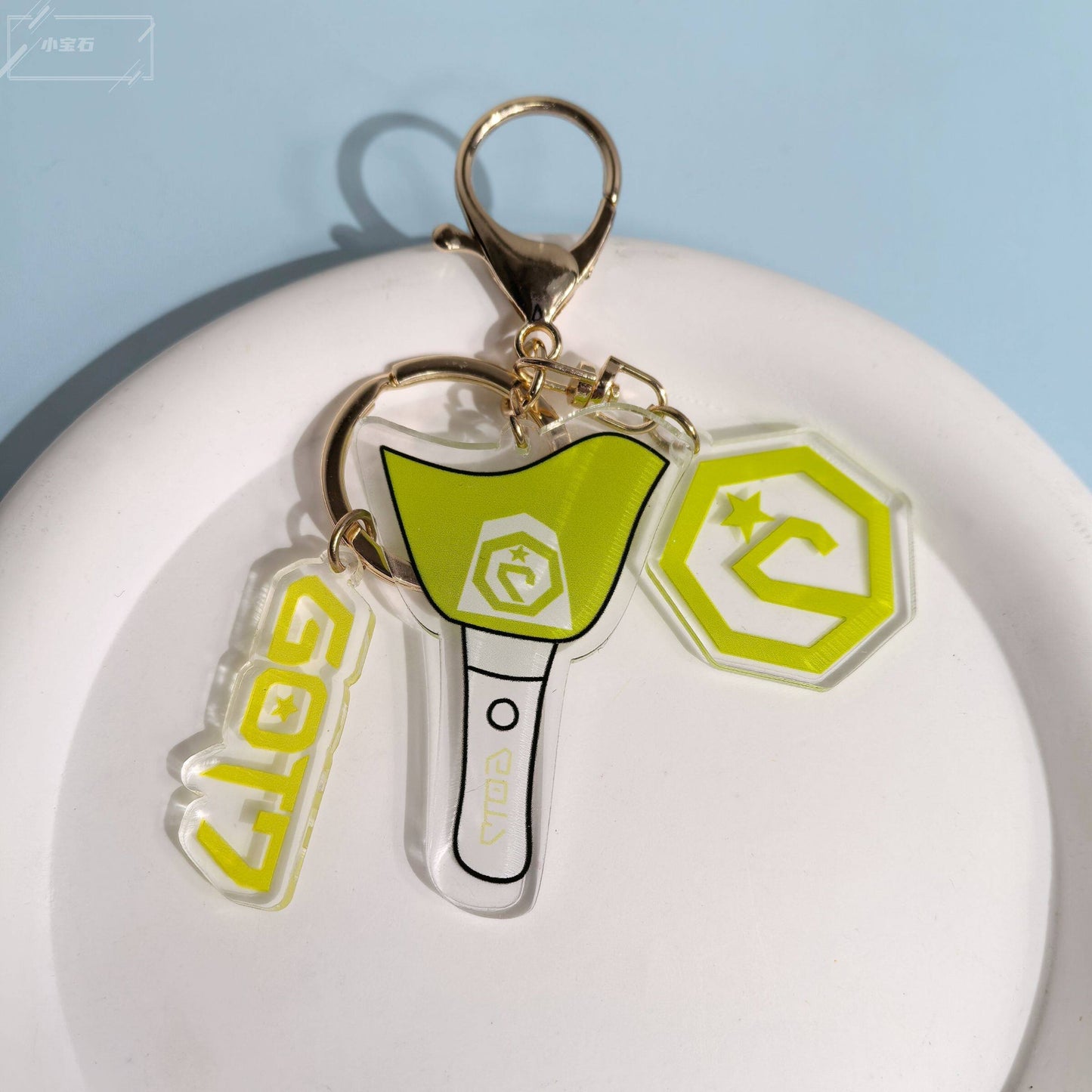 BTS, Blackpink, EXO, Twice keychains